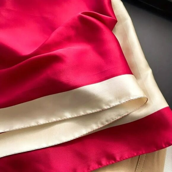 NWT - Luxurious V-Shape Print Square Scarf (SKU 0267) - Picture 6 of 7